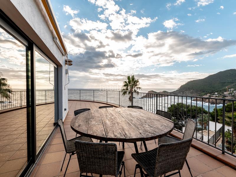 Foto 0e8fae82-5b6d-431d-874d-401b9b20bee2. Piso dúplex exclusivo en primera línea de mar en Aiguafreda-Sa Tuna Begur