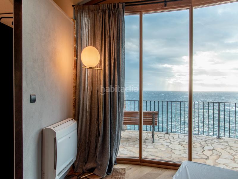 Foto 7c55393b-c38a-4d53-a0c3-f4cc191263ca. Piso dúplex exclusivo en primera línea de mar en Aiguafreda-Sa Tuna Begur