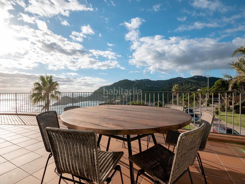 Foto f3dc227d-4a0f-4da8-8124-9e905b5f269a. Piso dúplex exclusivo en primera línea de mar en Aiguafreda-Sa Tuna Begur