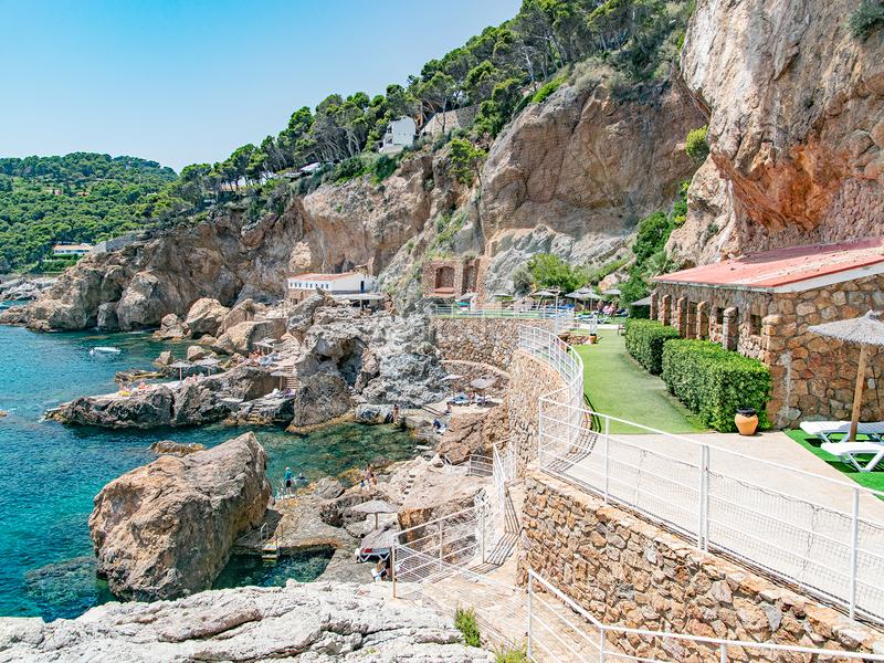 Foto f8ad2ca6-ca65-43b3-ab61-379b48c79e37. Piso dúplex exclusivo en primera línea de mar en Aiguafreda-Sa Tuna Begur
