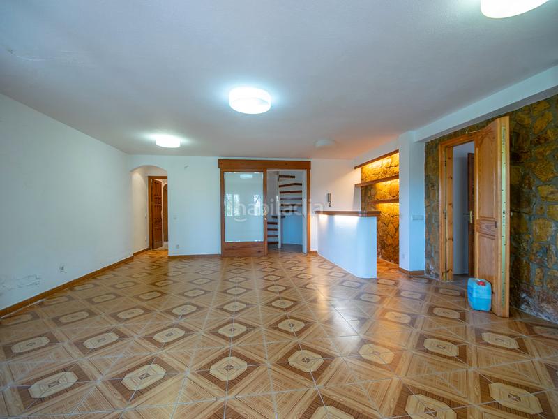 Foto 1d632851-1a0e-437a-af6b-8bf9b53c843e. Casa villa con vistas al mar, piscina y pista de tenis en Begur