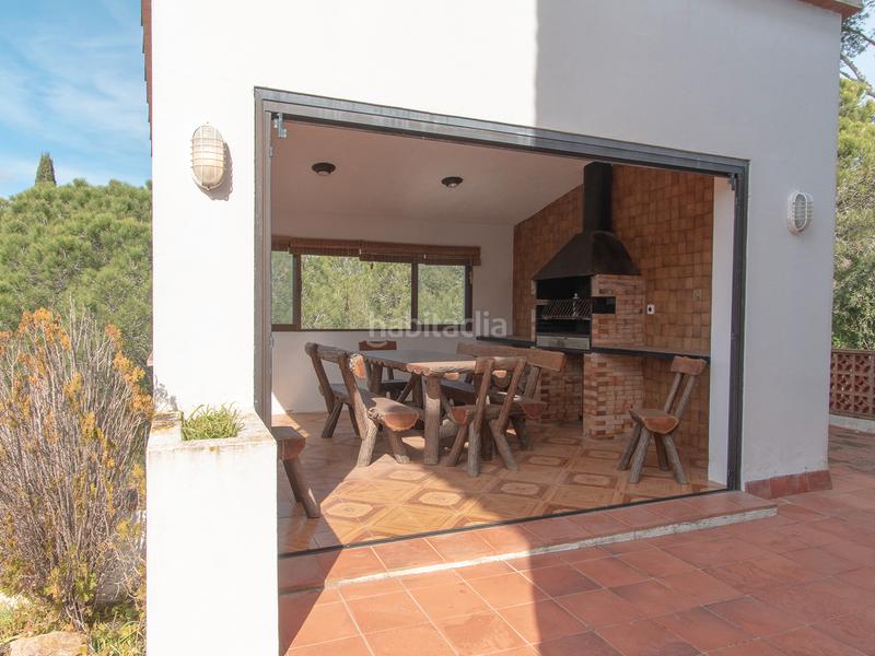 Foto 26a61b4e-da41-4711-85b1-a53214f39ea9. Casa villa con vistas al mar, piscina y pista de tenis en Begur