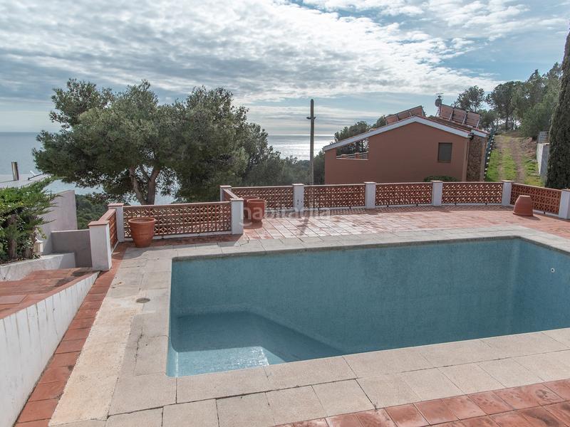 Foto 3d1da07d-658f-477f-bf94-917cc6a8a9ee. Casa villa con vistas al mar, piscina y pista de tenis en Begur