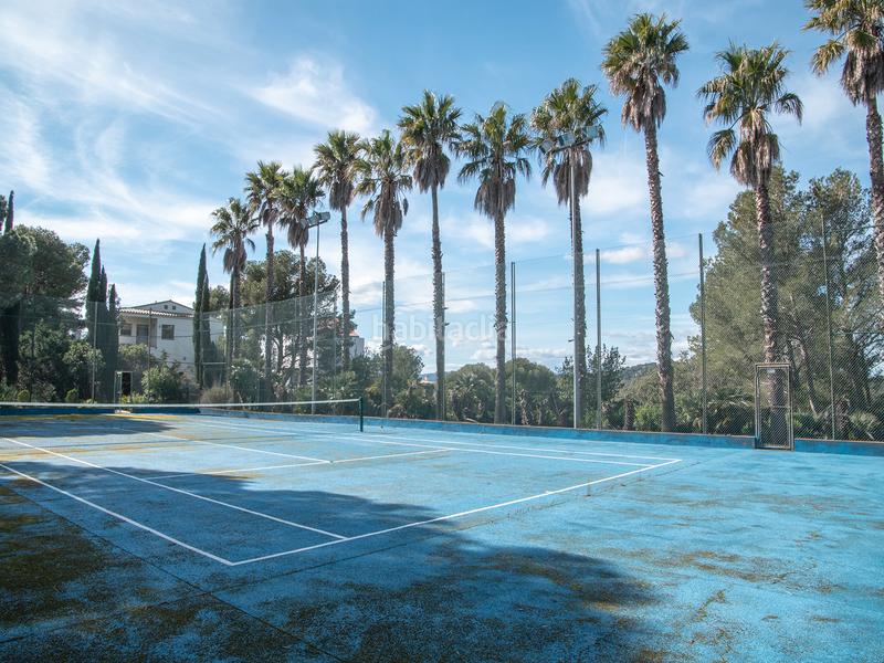 Foto 40f9072c-c6ec-4f00-b0bf-846d6c7312fa. Casa villa con vistas al mar, piscina y pista de tenis en Begur