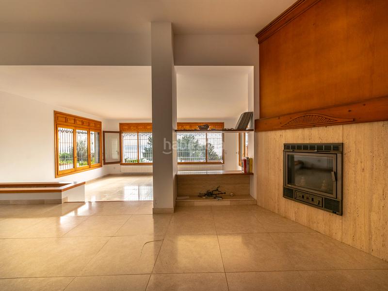 Foto e751e352-54f6-4992-9925-9c964669b277. Casa villa con vistas al mar, piscina y pista de tenis en Begur
