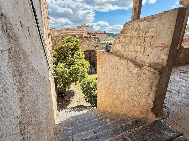 Foto 212926df-0ebf-49ce-8a05-3d745a7a94b3. Casa masía medieval del siglo xv en el corazón en Boadella i les Escaules