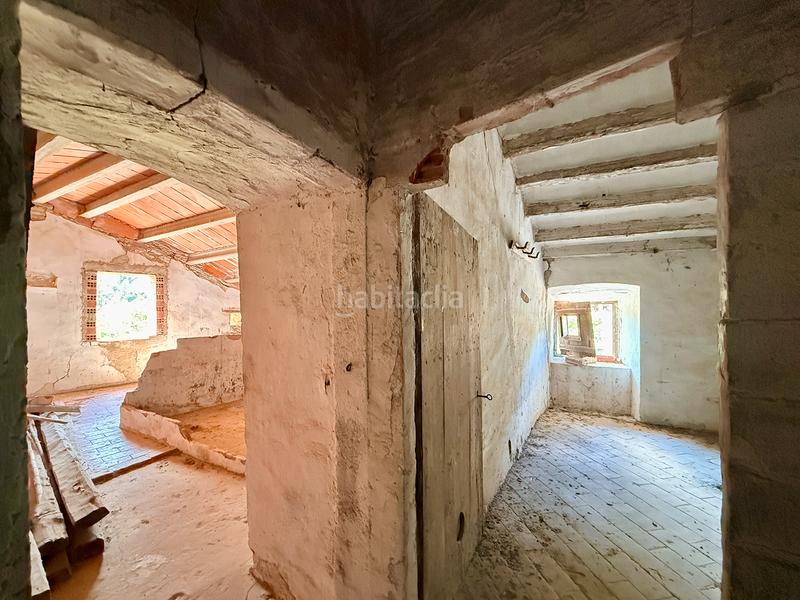 Foto b4964026-2064-4c77-8f48-0f831a3f0496. Casa masía medieval del siglo xv en el corazón en Boadella i les Escaules