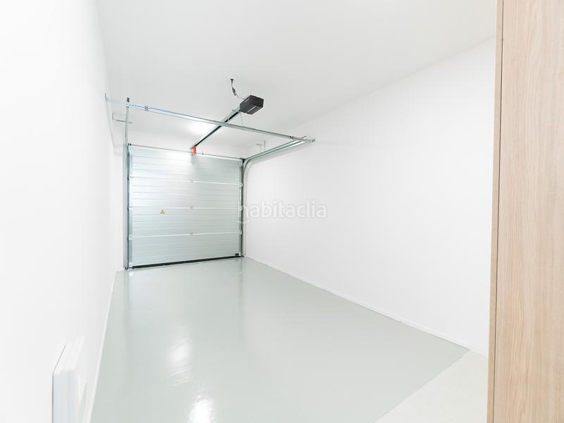 Foto bab2cfb3-101b-4223-af04-026412252fcb. Casa espectacular casa en planta baja totalmente renovada con amarre de 15 metros en Empuriabrava