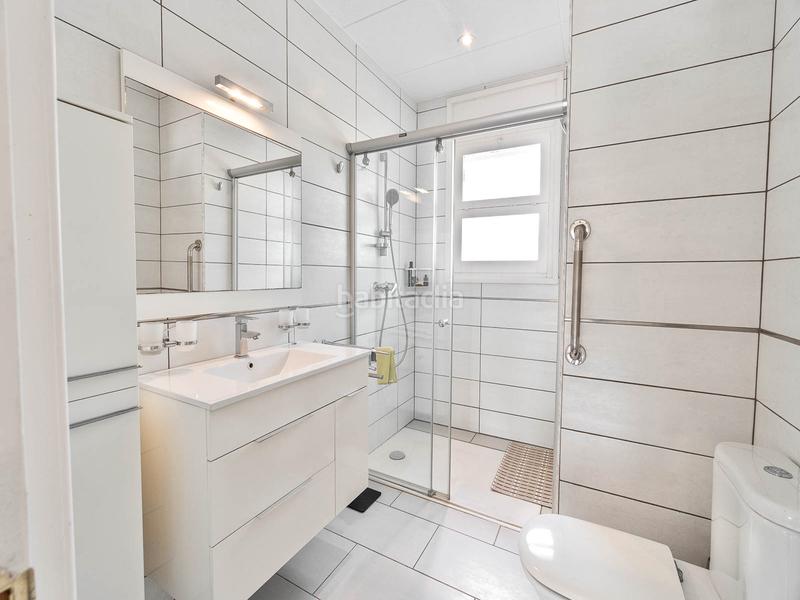 Foto 2ef64c12-3e9a-4437-8f7e-0358888fad8b. House with fireplace parking pool in Cap Ras - Creus - Falconera Empuriabrava