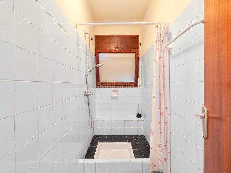 Foto 9b366a6b-1618-4284-972d-7f35834848bd. House with fireplace parking pool in Cap Ras - Creus - Falconera Empuriabrava