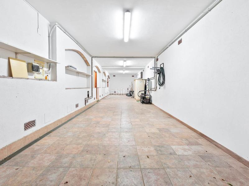 Foto 5040d387-8c71-40a4-ad01-56825b5a10b2. Casa con camino riscaldamento parcheggio piscina in Peralada