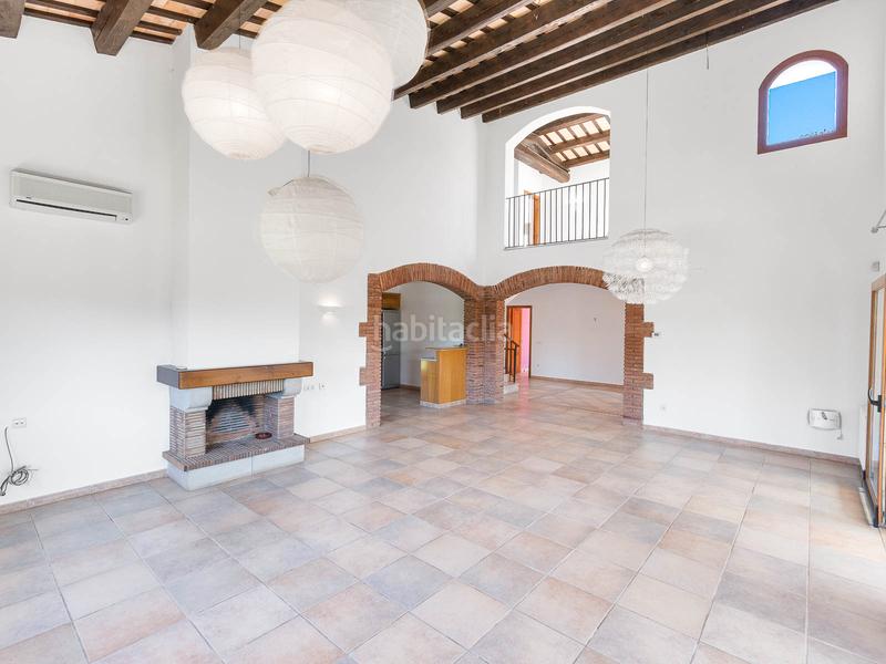 Foto 750fef3f-af6d-4848-a862-f5ff55fead34. Casa con camino riscaldamento parcheggio piscina in Peralada
