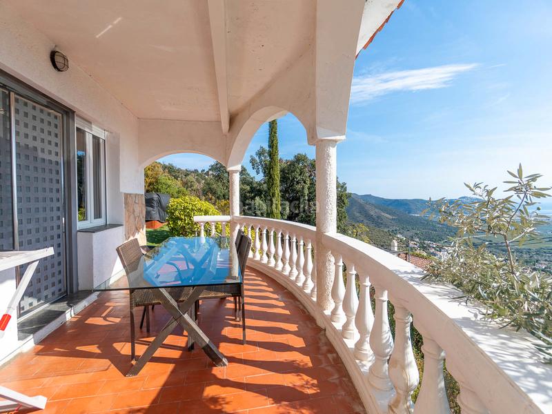 Foto 51dc3cab-d680-440e-848b-d86a097a339f. Maison avec cheminée dans Nord Roses