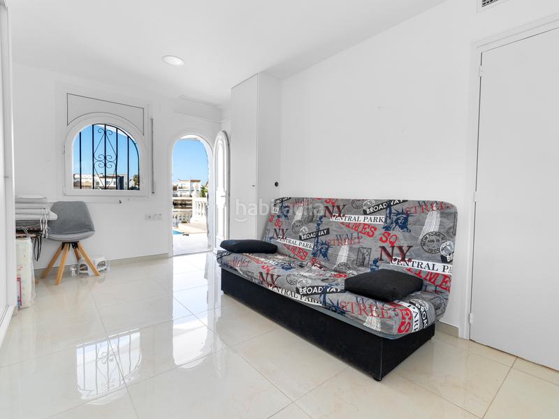 Foto 5394c6e6-1205-4f24-9809-98413c5f162b. Maison avec parking piscine dans Sant Maurici Empuriabrava