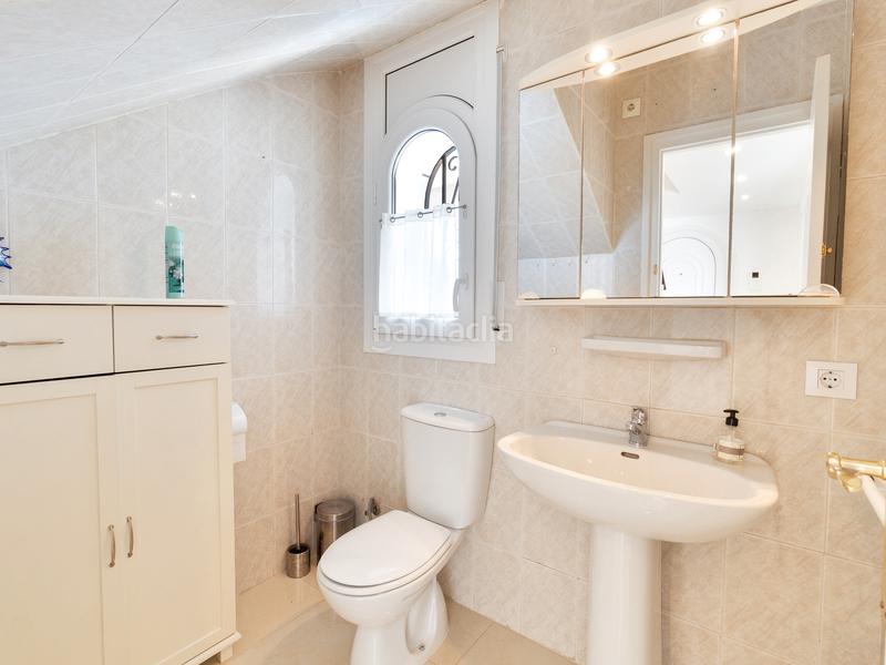 Foto eae117ee-db9b-476e-991a-f93ac0531d72. Maison avec parking piscine dans Sant Maurici Empuriabrava