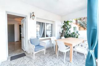 Haus in Nord. Casa en planta baja con 3 dormitorios y terraza