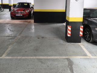 Autoparkplatz  Calle de valverde