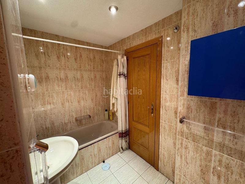 Foto 0be2afd2-6257-4065-aff6-295eea2b97f1. Flat with heating parking pool in Costillares Madrid