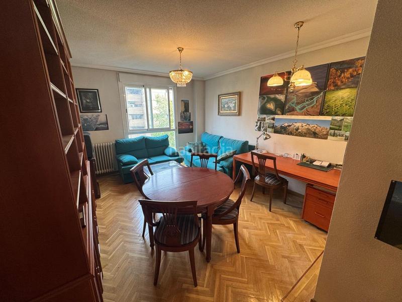 Foto 60dd45f8-3a2c-40d8-b964-4472c581385e. Piso en Costillares Madrid