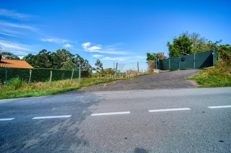 Foto affd4f3f-ff31-42c5-86a0-a4dec84b755a. Terreny residencial a Ribadesella
