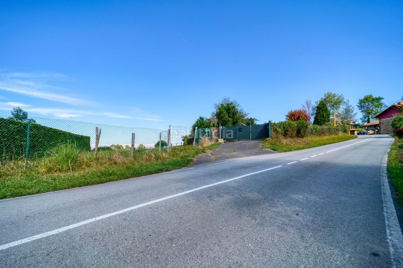 Foto bc61af1d-aaa9-4df8-b22d-eaa977d13e53. Terreny residencial a Ribadesella