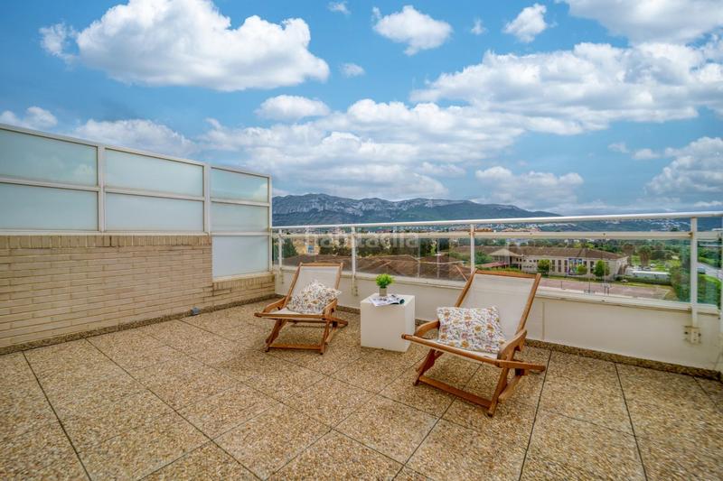 Foto dbde8d2a-21c3-4174-8a00-426c6396de6f. Attico con riscaldamento parcheggio piscina in Centro Urbano Dénia