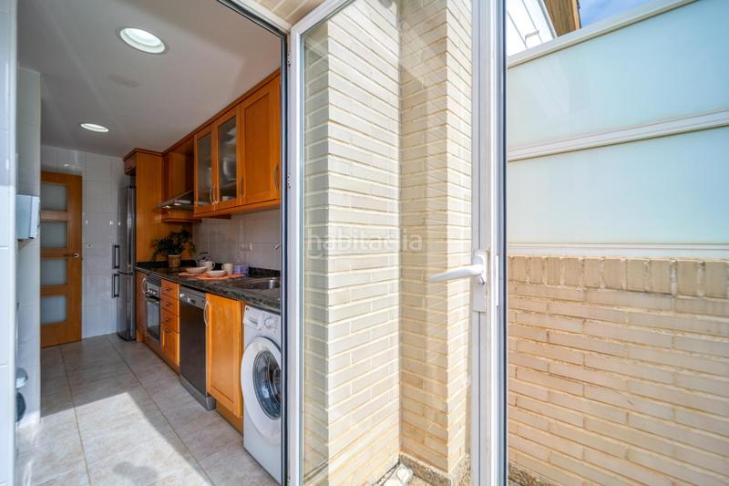 Foto d25f2bed-1eec-458a-bb04-028c4756924d. Penthouse with heating parking pool in Centro Urbano Dénia