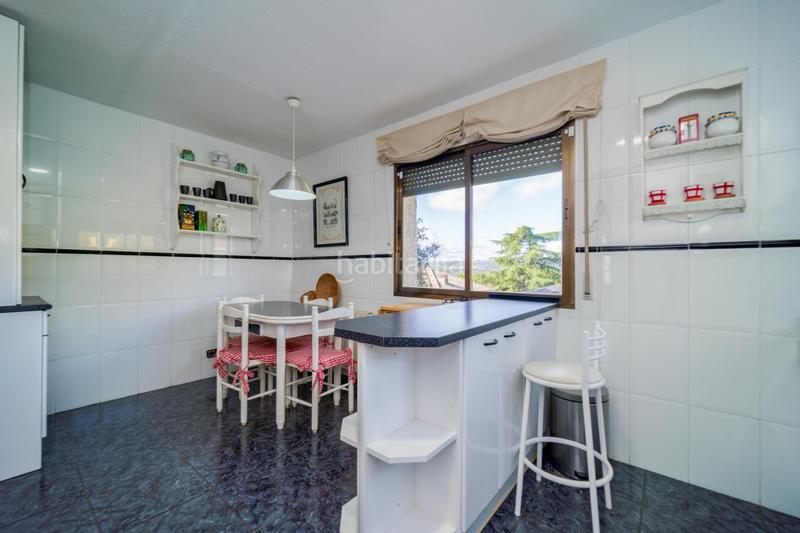 Foto 4aed1815-f574-4ee7-b7c4-437b76ce25c7. Chalet mit heizung parking pool in Cerro Alarcón Valdemorillo