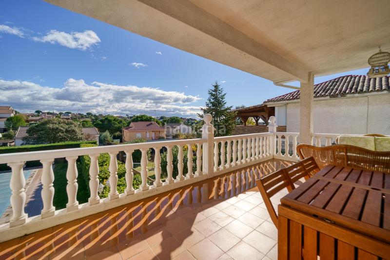 Foto 0134e9b6-9285-4889-8928-075959c17039. Chalet con riscaldamento parcheggio piscina in Cerro Alarcón Valdemorillo