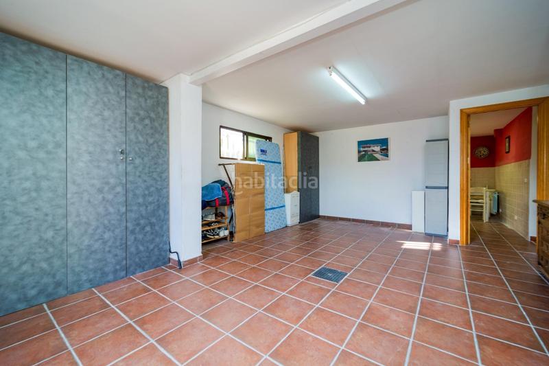 Foto 8ec5cf98-80c3-4fda-b774-117fb794a963. Chalet con riscaldamento parcheggio piscina in Cerro Alarcón Valdemorillo