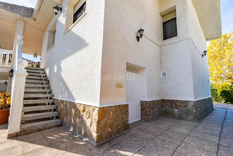 Foto 9a015187-7c4f-421f-969c-51c0ea204a90. Chalet con riscaldamento parcheggio piscina in Cerro Alarcón Valdemorillo