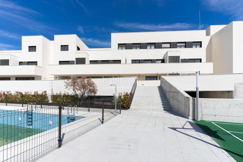 Foto bbfaeea5-6a64-440b-8f12-5c57cdb865b3. Pis amb calefacció aparcament piscina a Valdepastores-Las Encinas Boadilla del Monte