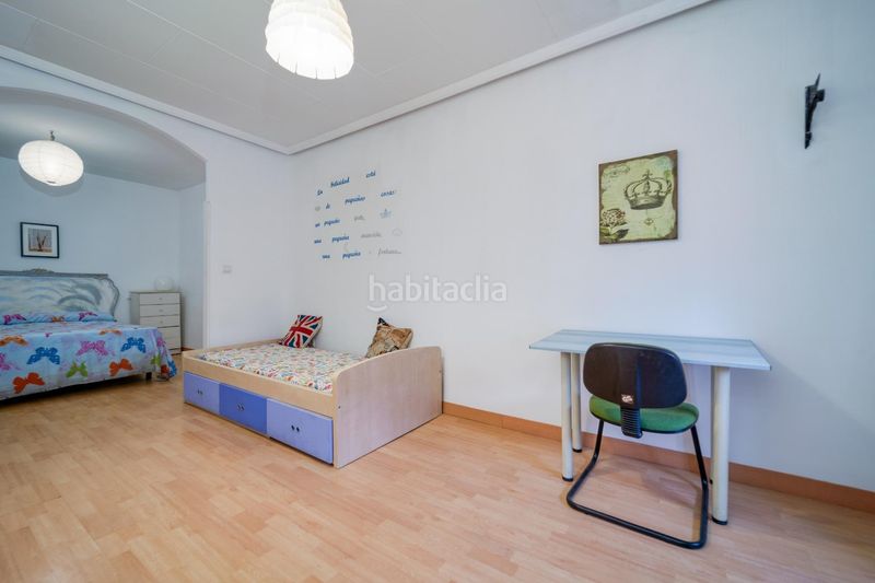 Foto d71574b9-0d44-4194-b513-0aea708e8aab. Flat with heating in Centro Cuenca