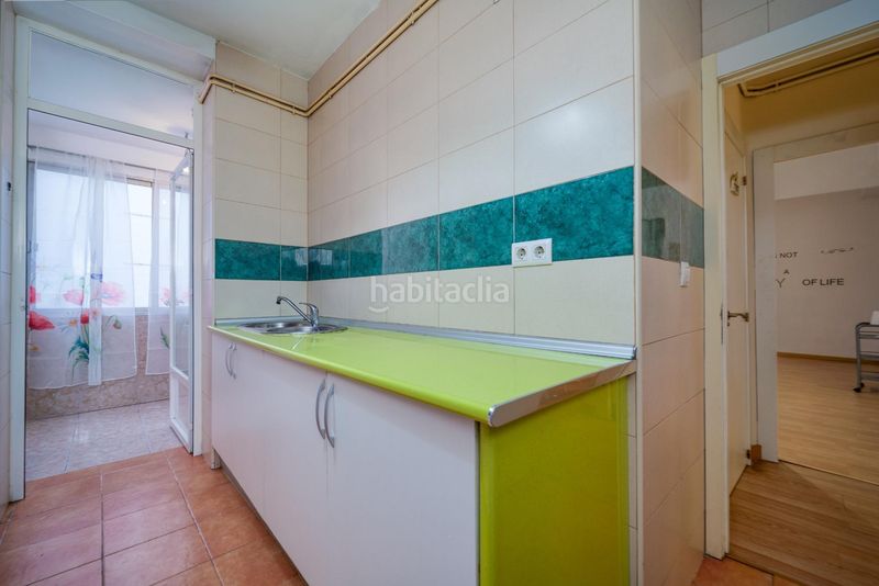 Foto f8e0a753-5848-42f0-b45a-a6bcf2830969. Flat with heating in Centro Cuenca