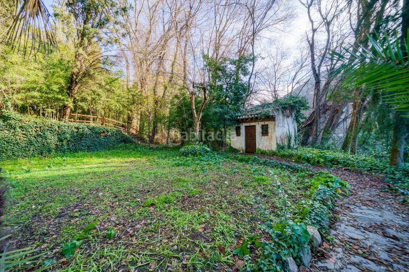 Foto 167f7aa5-1977-4123-8f9a-b0a1f2c9a784. Casa amb calefacció aparcament piscina a Barrio de Albaicín Granada
