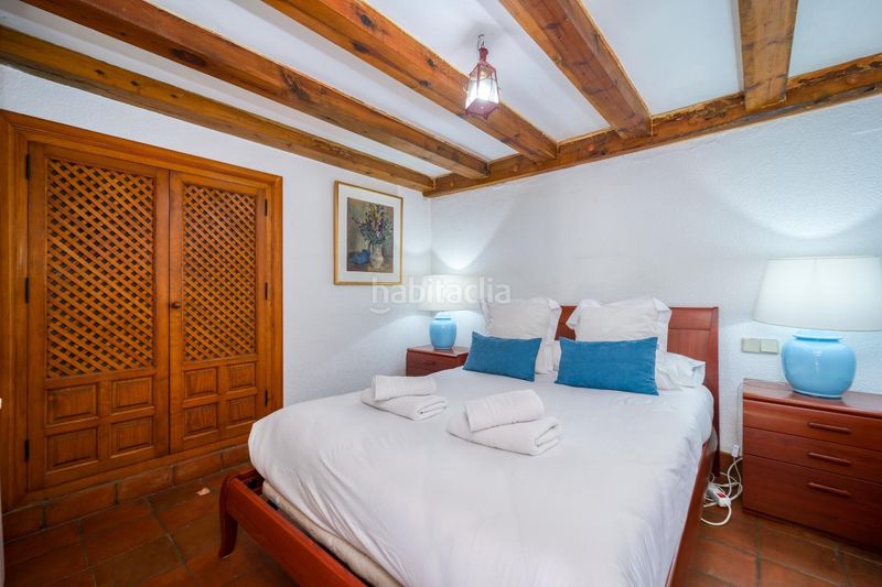 Foto 8114d707-a681-4b0f-a1ca-c6801518dbbc. Casa amb calefacció aparcament piscina a Barrio de Albaicín Granada