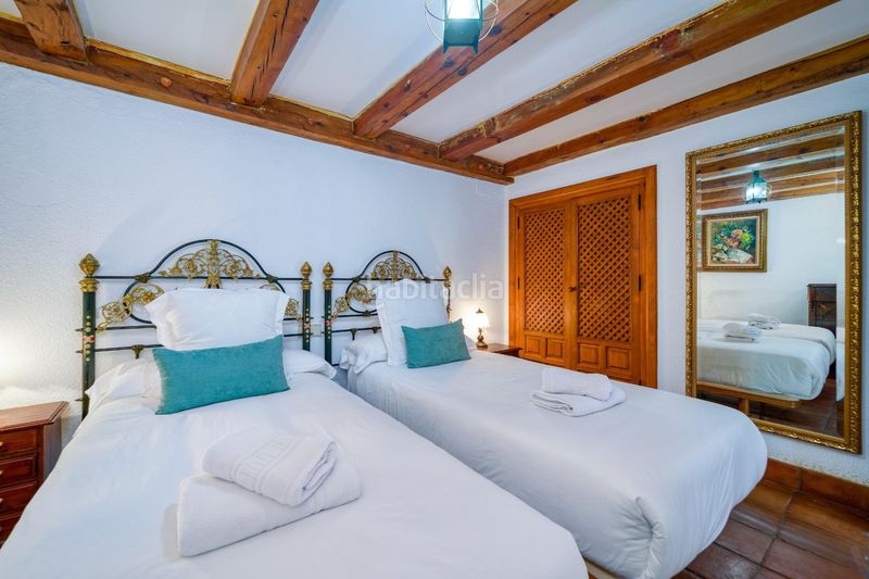 Foto ca44da07-79dd-4253-873b-95f561a852ee. Casa amb calefacció aparcament piscina a Barrio de Albaicín Granada