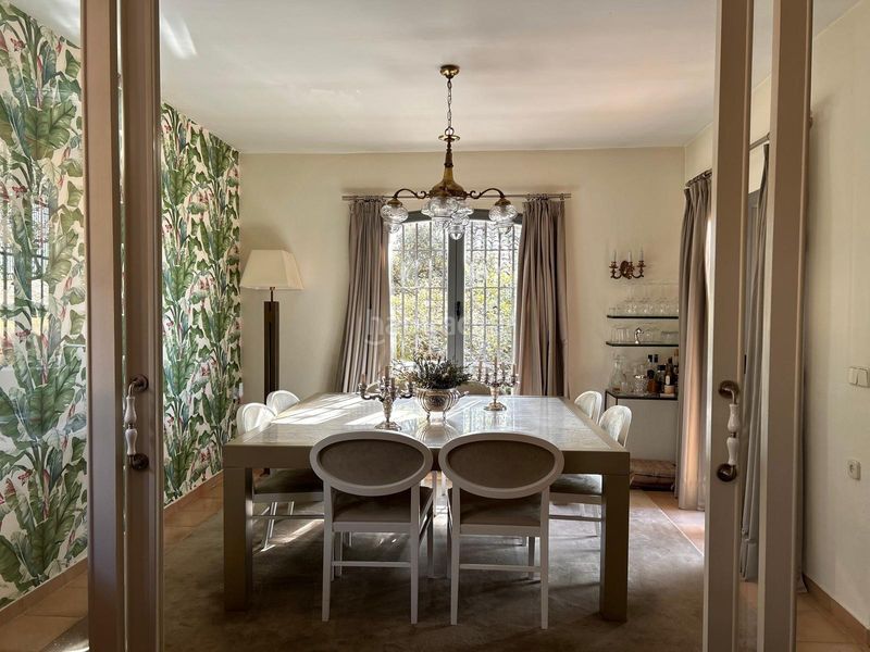 Foto 9843f91c-6a25-4545-86cf-9fab07c68e03. Xalet amb calefacció aparcament piscina a El Gasco Torrelodones