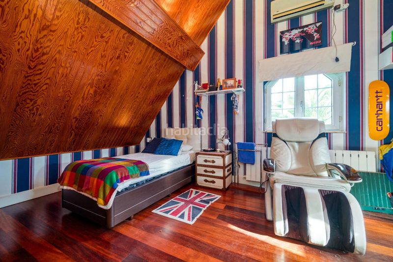 Foto 16be34eb-e9ba-4a90-a053-cdd67703cb08. Xalet amb calefacció aparcament a Las Arenas Getxo