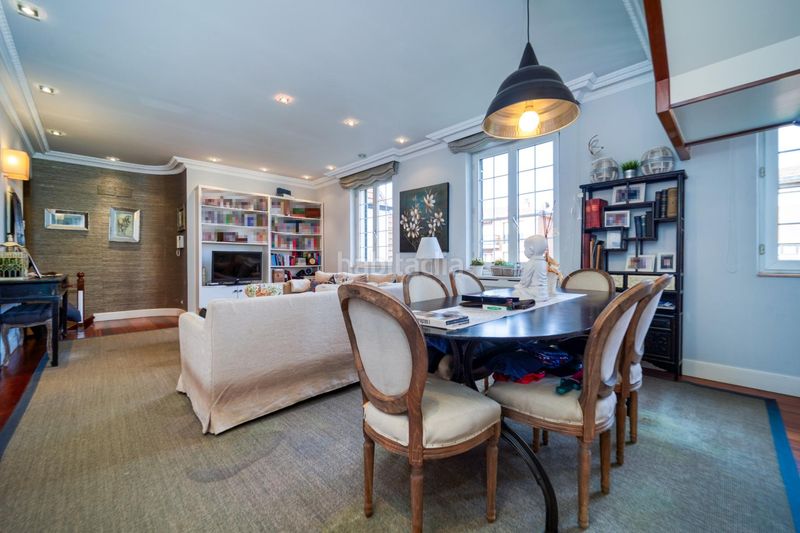 Foto 4a316507-e4d4-498e-abf8-fa446340ae61. Xalet amb calefacció aparcament a Las Arenas Getxo