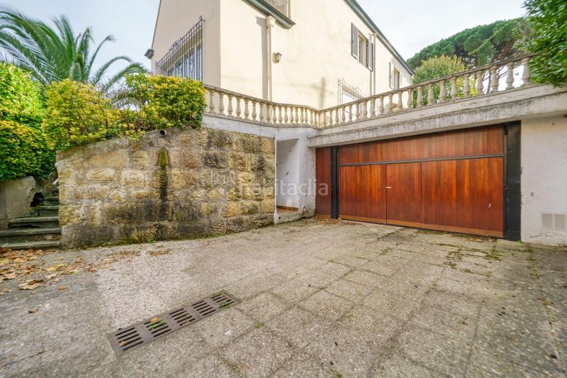 Foto 71cbc8cb-453d-41fc-9462-9f3a3e6b2a13. Xalet amb calefacció aparcament a Las Arenas Getxo