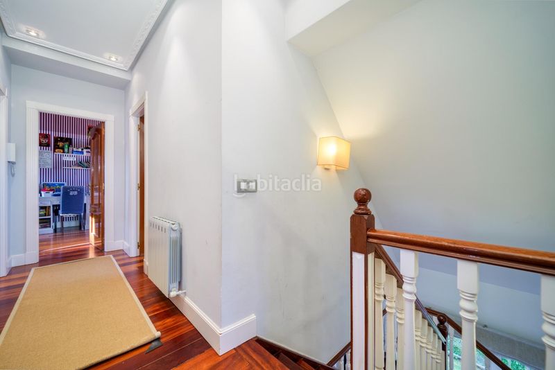 Foto c1b7b77c-281e-405f-b51b-813a3767b4de. Xalet amb calefacció aparcament a Las Arenas Getxo