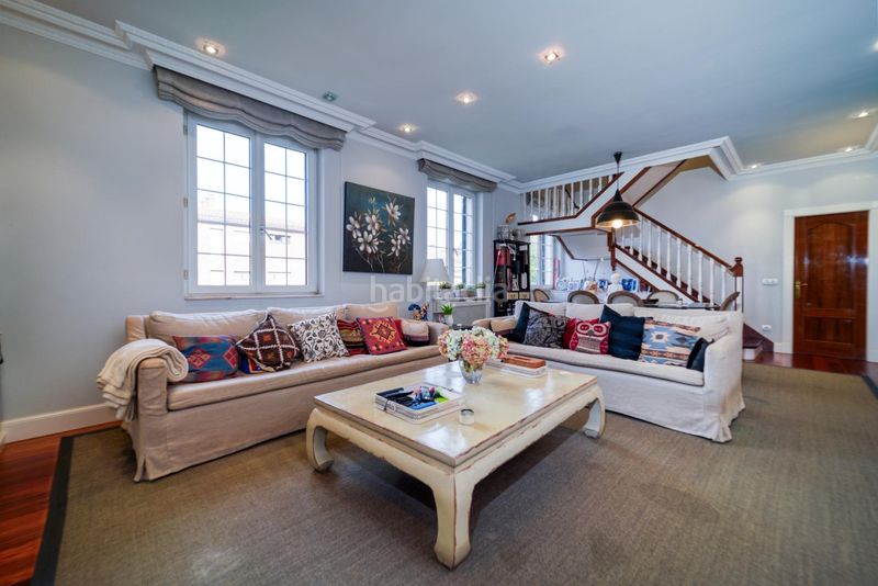 Foto c9b46793-87ad-4436-bff7-fd091de54629. Xalet amb calefacció aparcament a Las Arenas Getxo