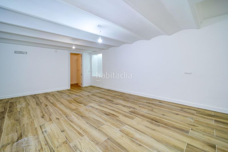 Foto aa4bbf3b-0603-4c3a-93f7-b251ec46b6c2. Erdgeschoss mit heizung in Adelfas Madrid