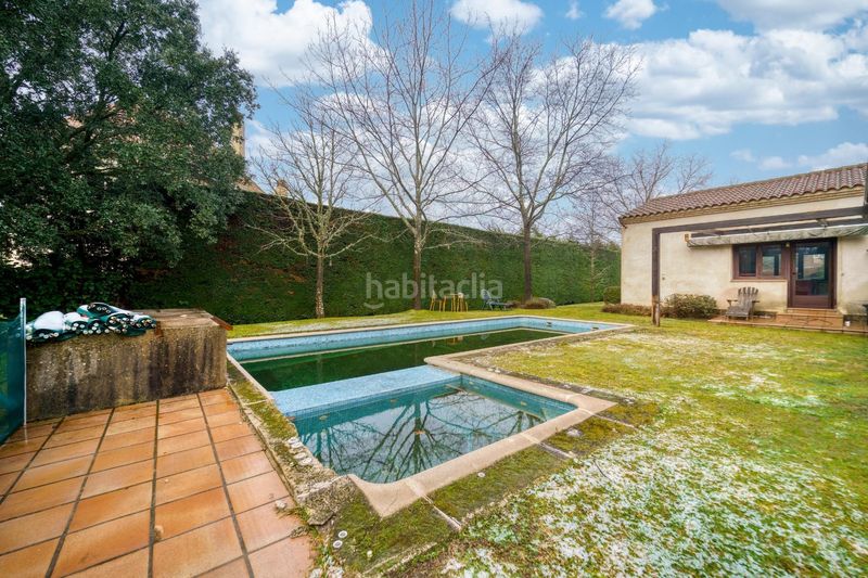 Foto 891ce2c2-d4ae-488d-adbe-5b02bc740300. Casa amb calefacció aparcament piscina a Mojadillas-Parque de las Infantas-El Paraiso Valdemorillo