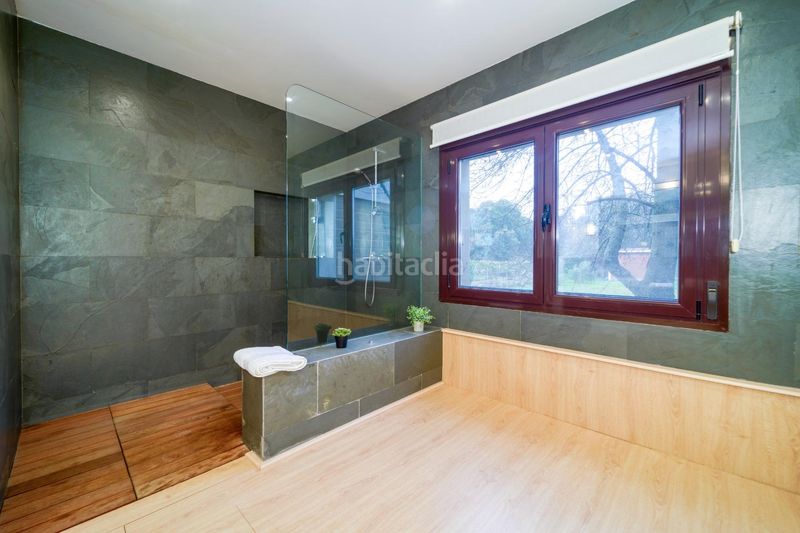 Foto 943c51e0-d470-45d8-9647-0faf011bec23. Casa amb calefacció aparcament piscina a Mojadillas-Parque de las Infantas-El Paraiso Valdemorillo