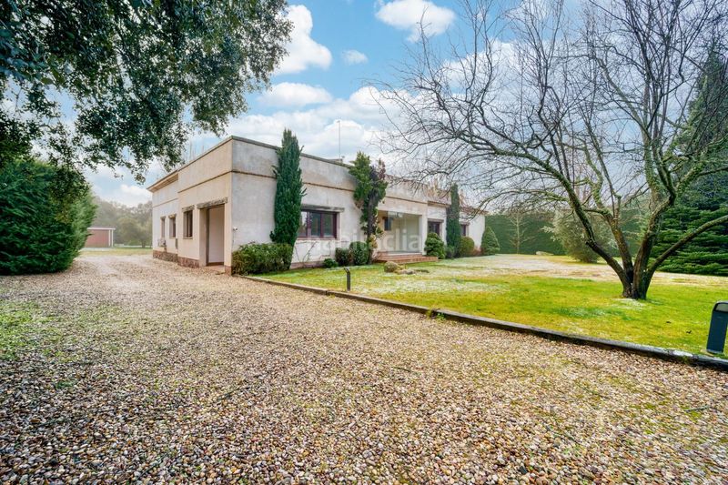 Foto 9784c35c-7178-4f08-91b4-a4e50204ca8b. Casa amb calefacció aparcament piscina a Mojadillas-Parque de las Infantas-El Paraiso Valdemorillo