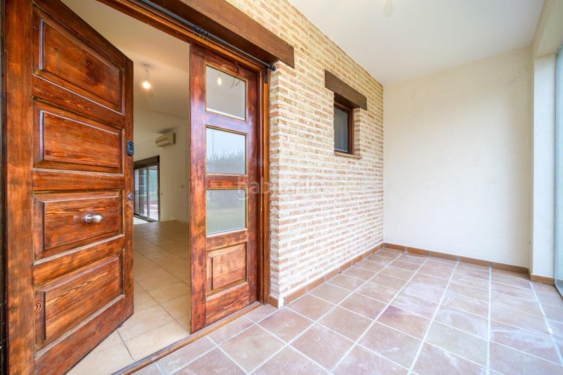 Foto cbdd3b19-68b0-4ae1-91c6-74e3af249e9e. Casa amb calefacció aparcament piscina a Mojadillas-Parque de las Infantas-El Paraiso Valdemorillo