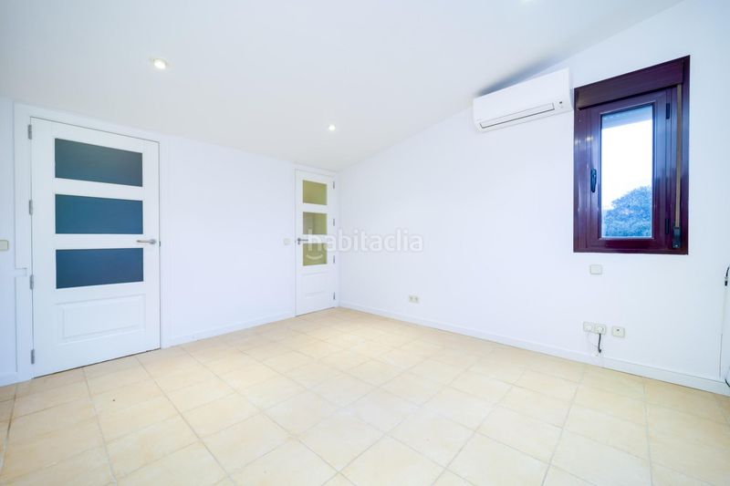Foto d605b303-7815-4d20-8477-70481b76ac41. Casa amb calefacció aparcament piscina a Mojadillas-Parque de las Infantas-El Paraiso Valdemorillo