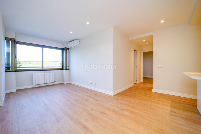 Foto 2d8398a8-a8f6-447b-8962-fc67b40645fd. Rent flat with heating in Peñagrande Madrid